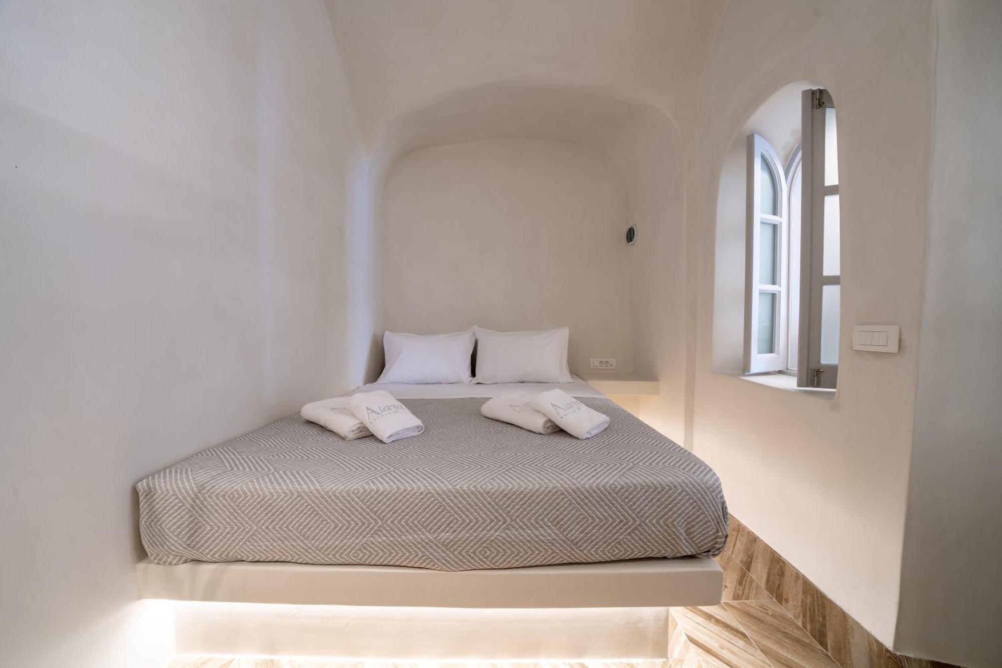 Alaya Suites Pyrgos Kallistis Bagian luar foto